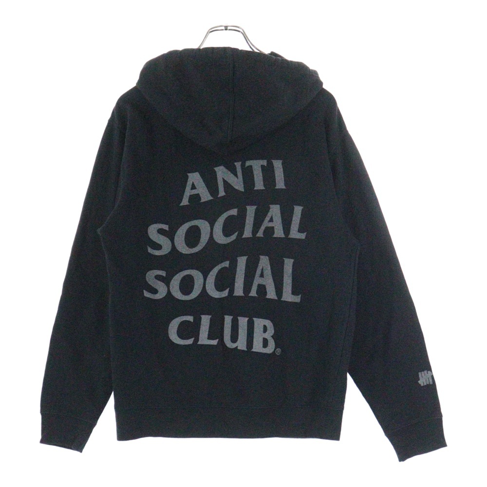 ×UNDEFEATED アンディフィーテッド ロゴプリント スウェットプルオーバーパーカー ブラック Bランク