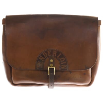LEATHER T-MAIL BAG レザーメッセンジャーバッグ ブラウン Bランク