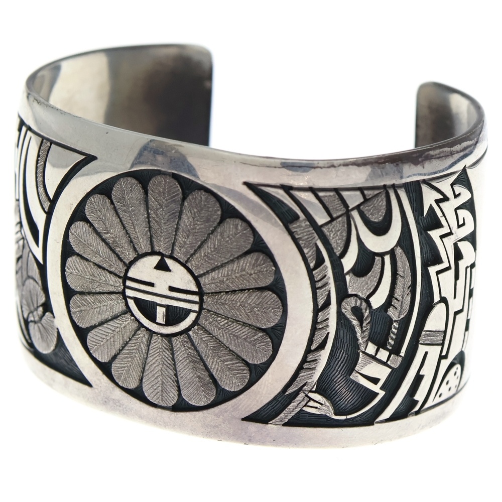 インディアンジュエリー ホピ族 サンフェイスモチーフ バングル