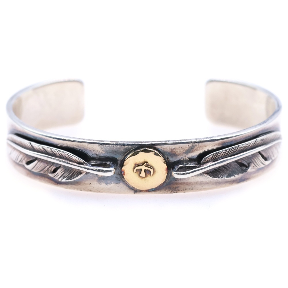 ゴローズ SV小フェザー付き平打ちブレス バングル S シルバー/ゴールド