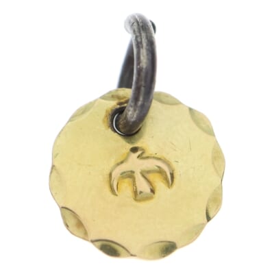 ゴローズチャーム付きリング シルバー・ゴールド goro's (ゴローズ) 金メタル付き チャーム リング シルバー - メルカリ