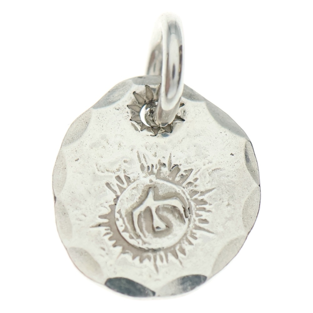 【新品】【現行】Svin太陽メタル大 ペンダントトップ シルバー Nランク