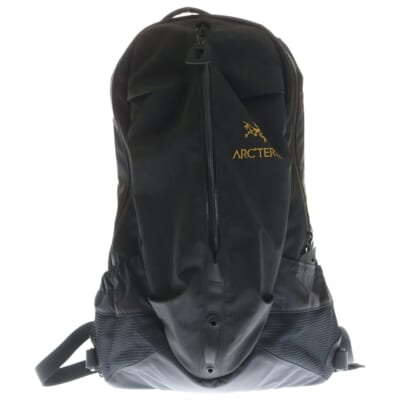 ARRO22 アロー ナイロン バックパック リュックサック ブラック 6029-109623 Bランク