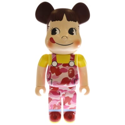 ×BAPE ×FUJIYA BE@BRICK べイプ 不二家 ペコちゃん カモ柄 ベアブリック 人形 ピンク 1000% Sランク