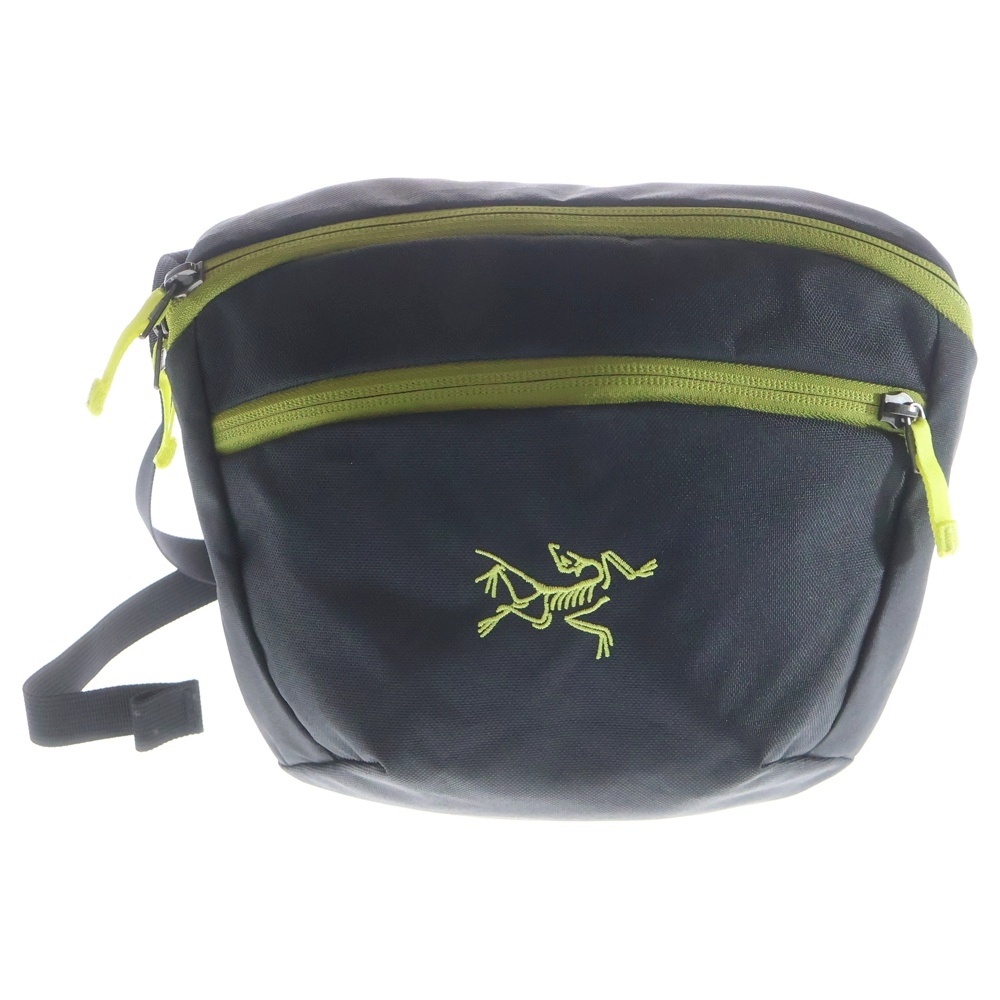 ×Beams 25SS Mantis2 Waist Pack マンティス ウエストパック X000008973 ブラック/オリーブ Bランク