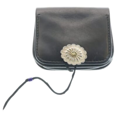 K18付きフラワーコンチョ付き 角型小銭入れ 財布 レザーウォレット ブラック Bランク