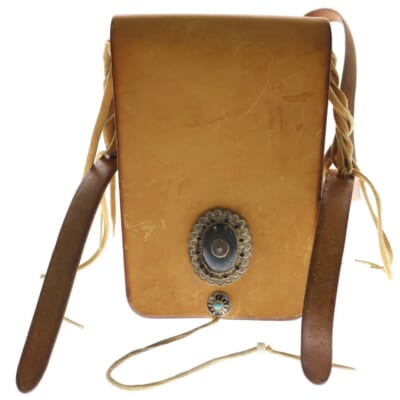 メタル付き特大フラワーコンチョ 金縄ターコイズコンチョ付き 長角シングルメディスンバッグ ブラウン Bランク
