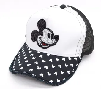 ディズニー ミッキービーズ刺繍キャップ
